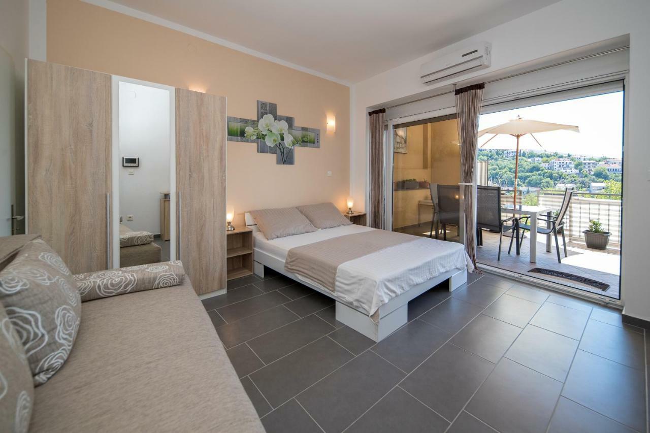 Apartment Zorica Crikvenica Exterior photo
